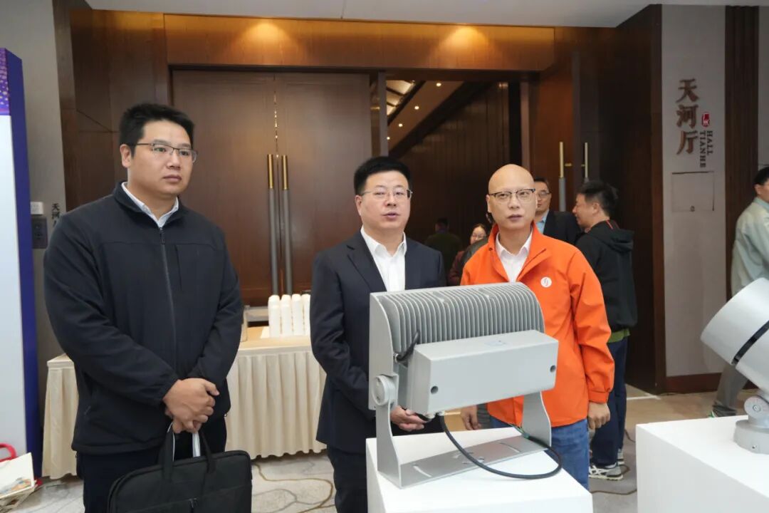 1762757997274209.jpg 1762757997274209.jpg