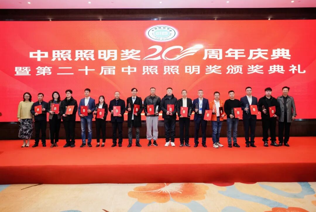 1764725723326498.jpg 1764725723326498.jpg