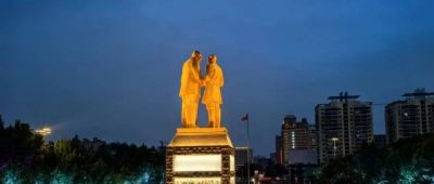 灯光升级，新疆和田团结广场迎来全新夜景